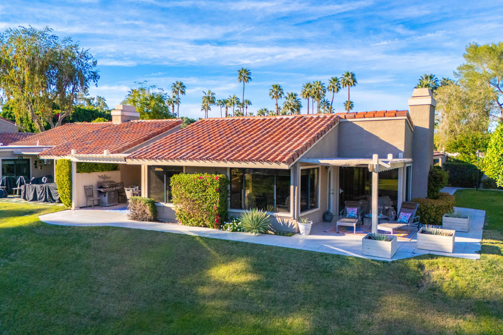 12 Tennis Club Drive