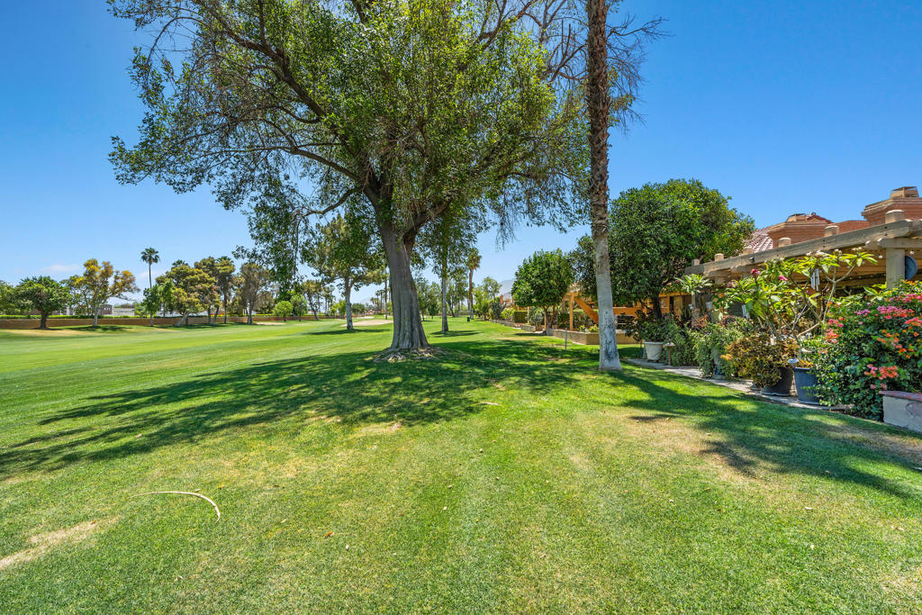 41644 Woodhaven Drive E