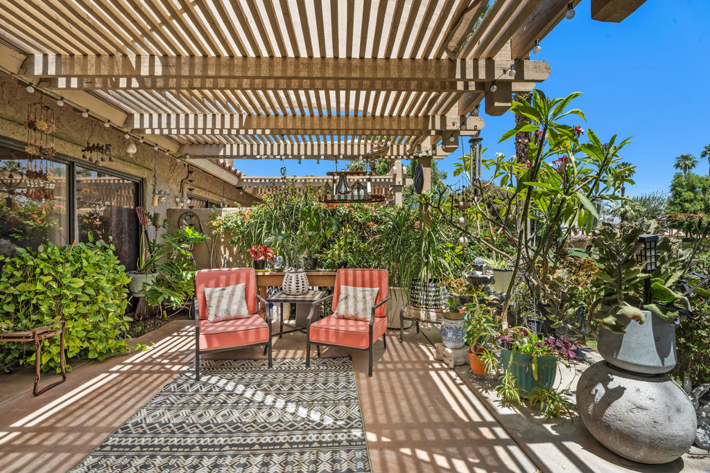 41644 Woodhaven Drive E