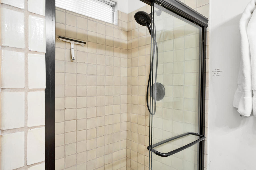 52420 Avenida Juarez