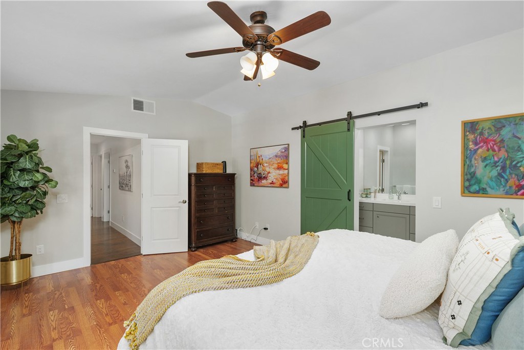 53070 Avenida Vallejo