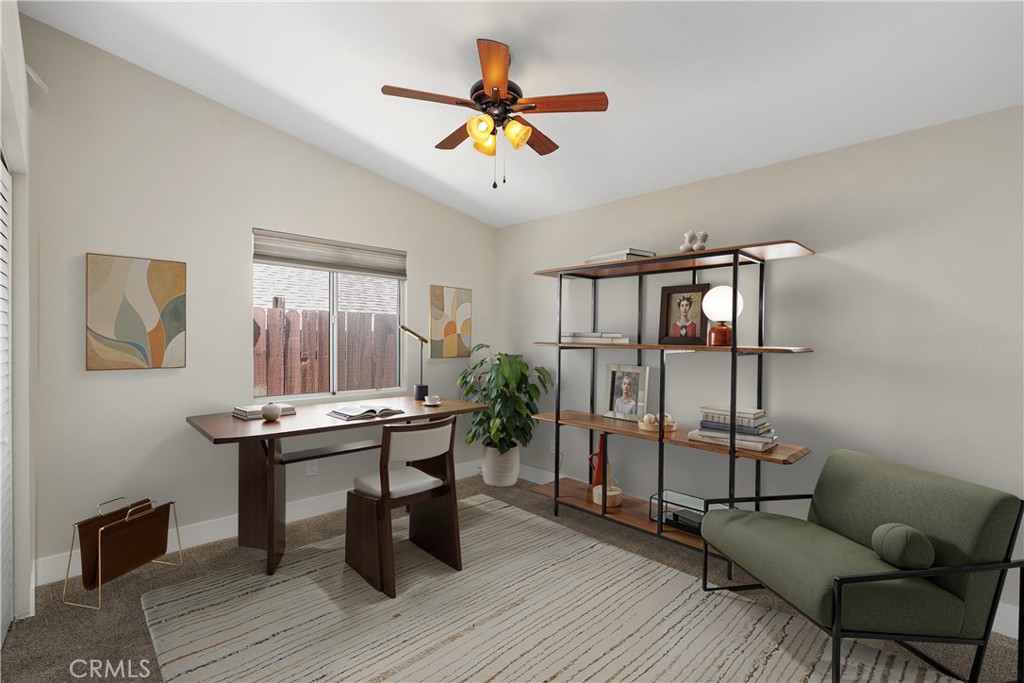 53070 Avenida Vallejo