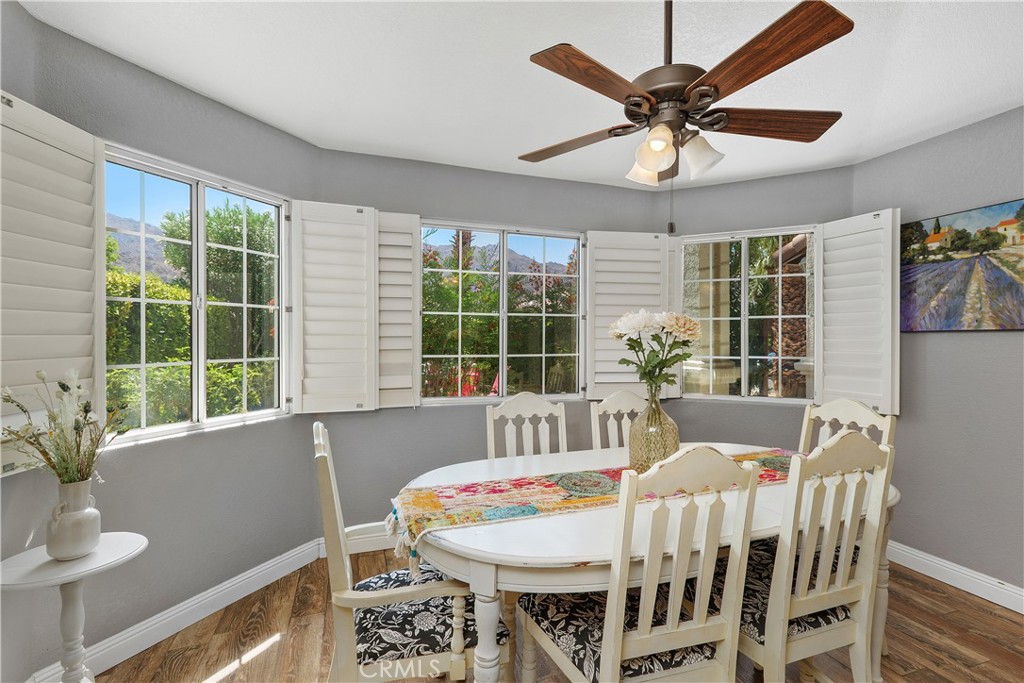 53070 Avenida Vallejo
