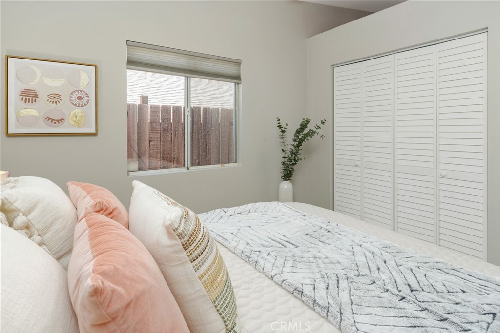 53070 Avenida Vallejo