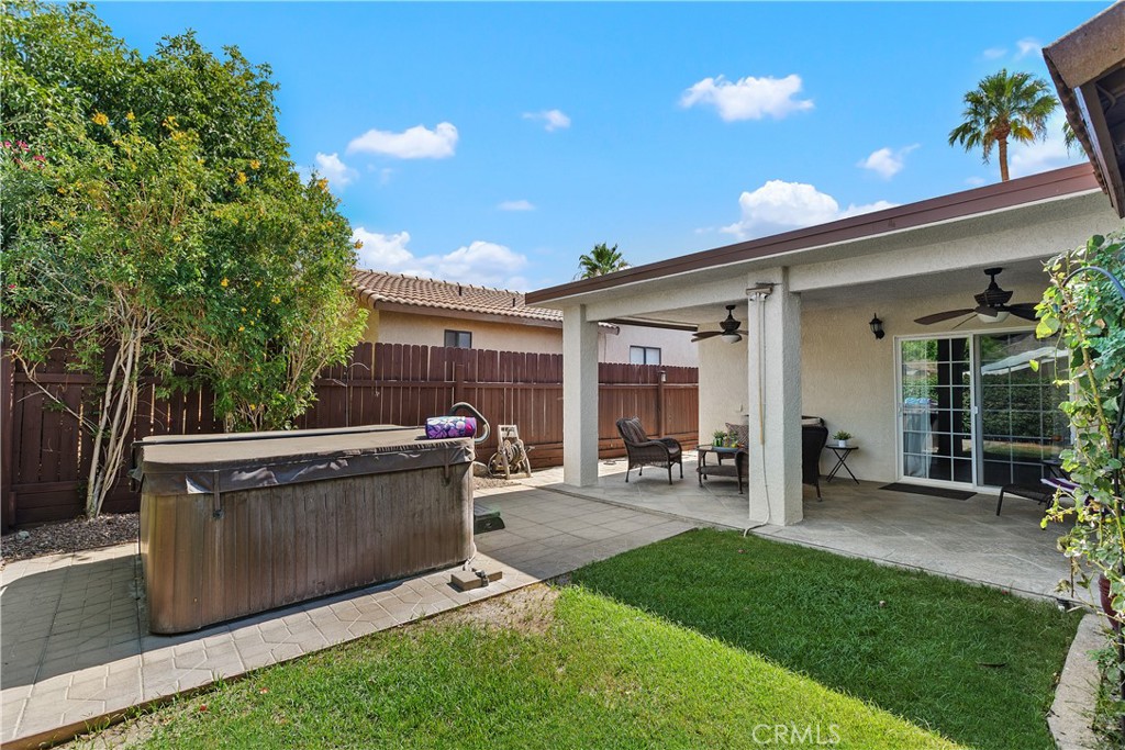 53070 Avenida Vallejo