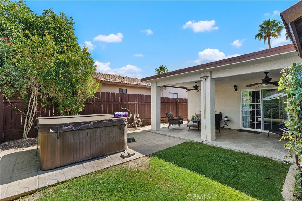 53070 Avenida Vallejo