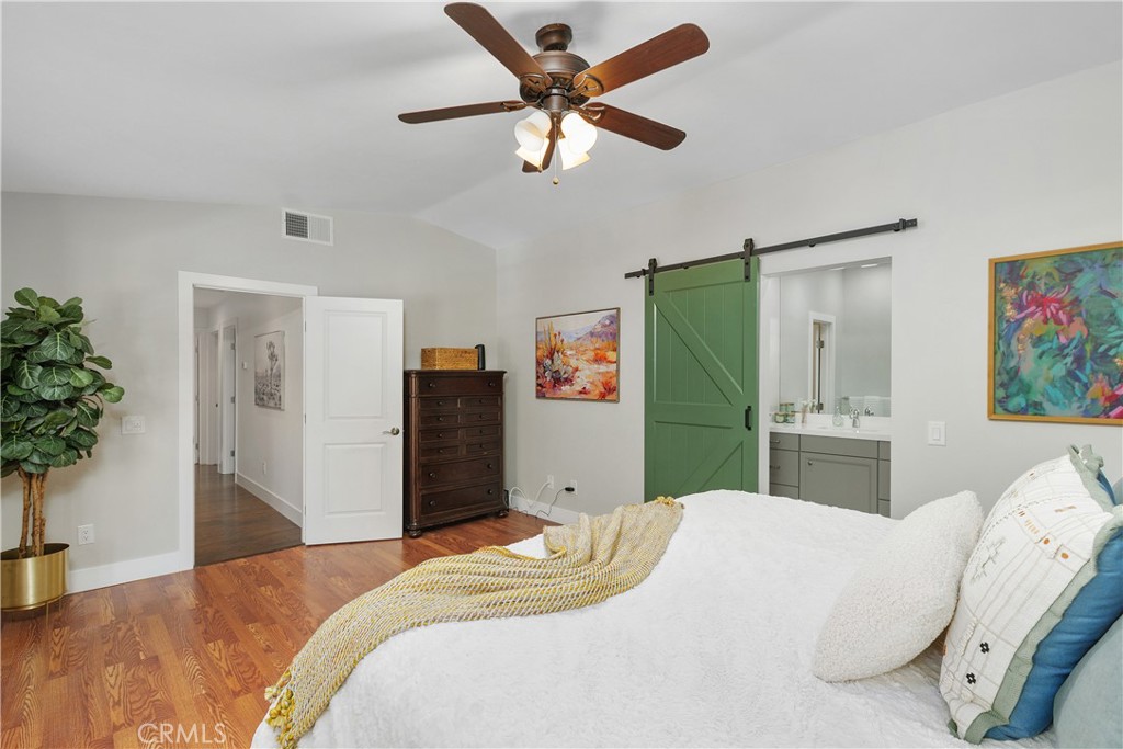 53070 Avenida Vallejo