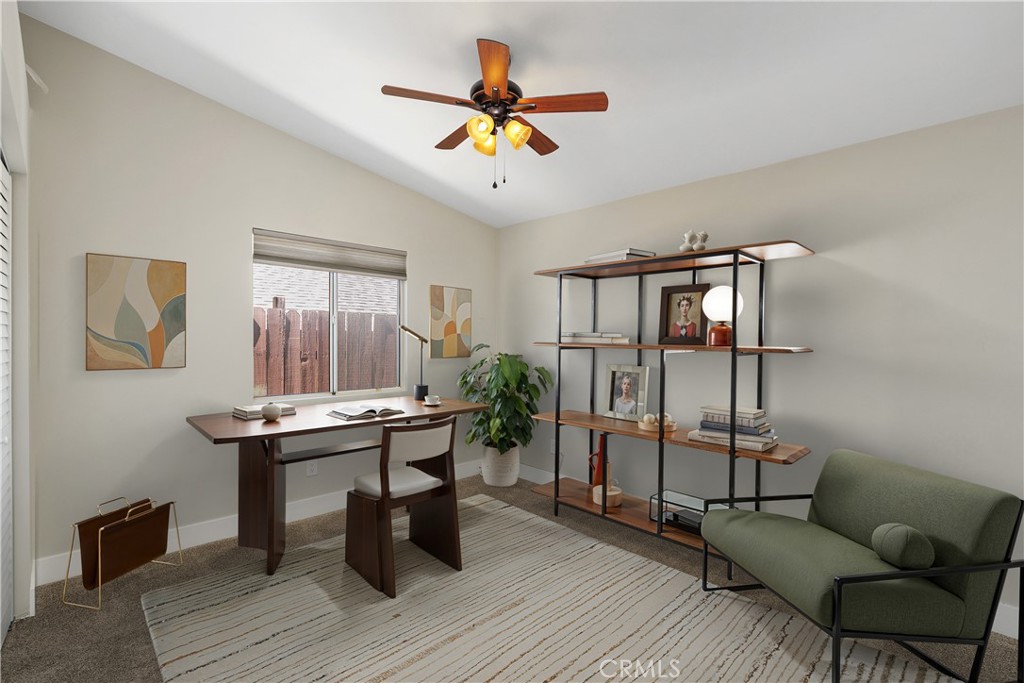 53070 Avenida Vallejo