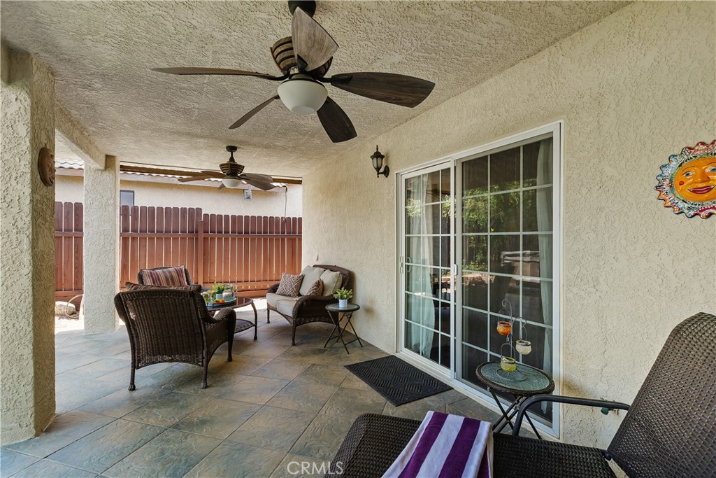 53070 Avenida Vallejo