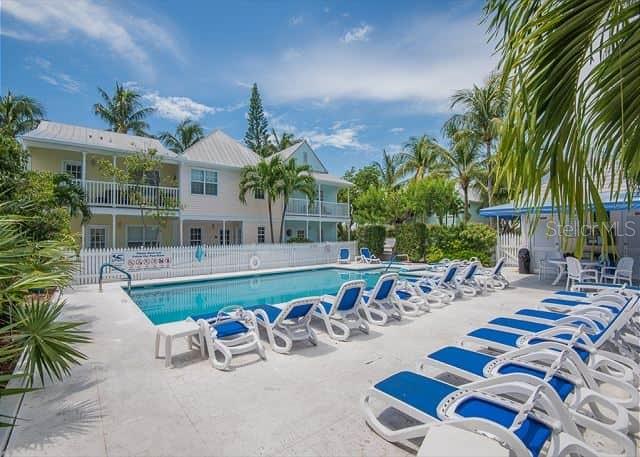 210 SOUTHARD ST #123