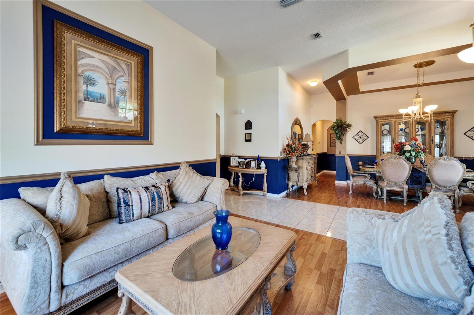 9504 LAUREL LEDGE DR