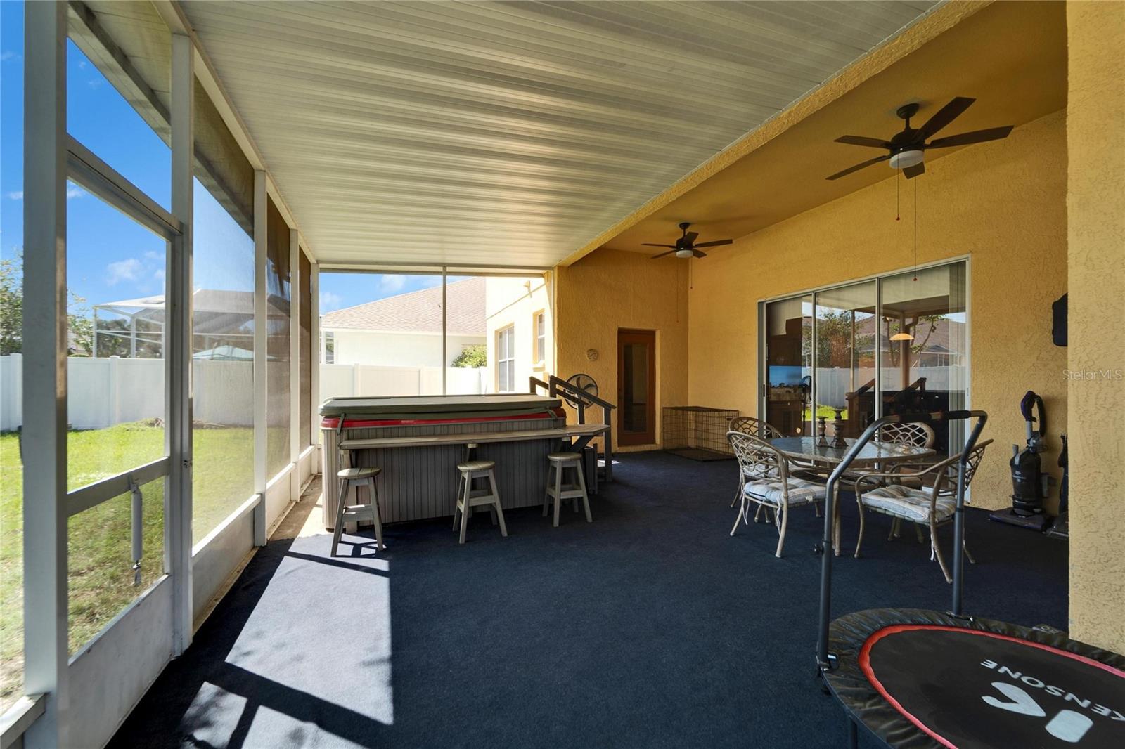 9504 LAUREL LEDGE DR
