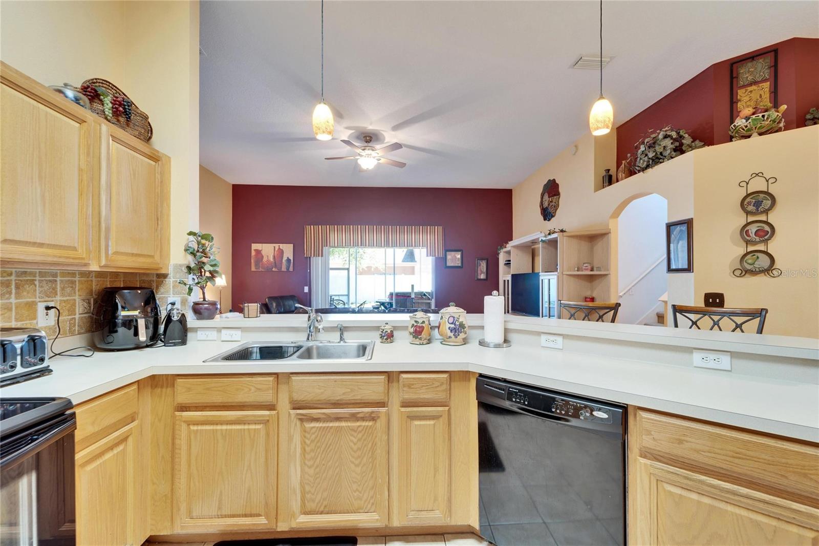 9504 LAUREL LEDGE DR