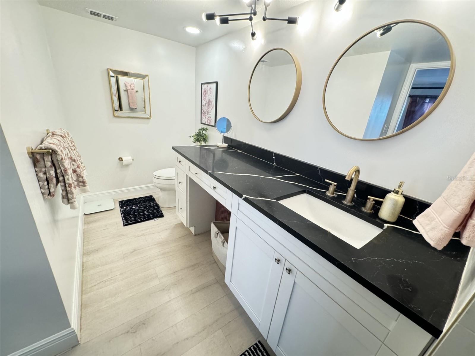 4141 BAYSHORE BLVD #1103