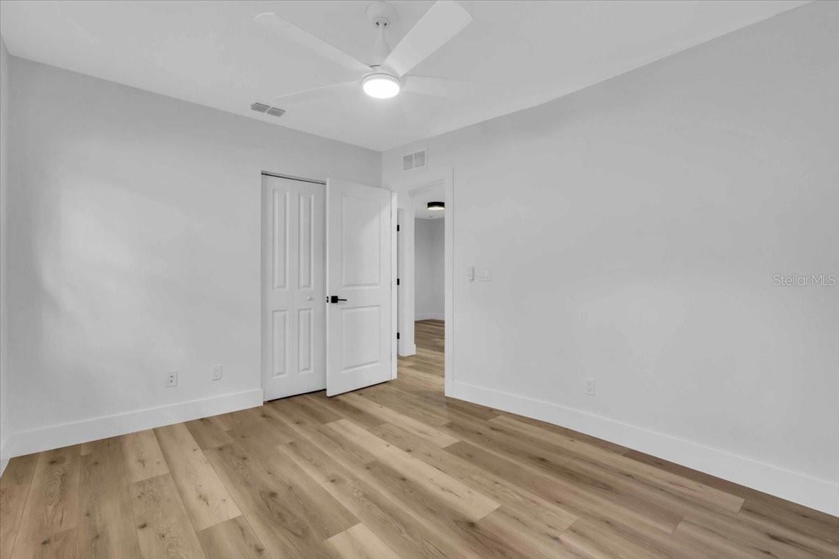 3409 W VILLA ROSA ST