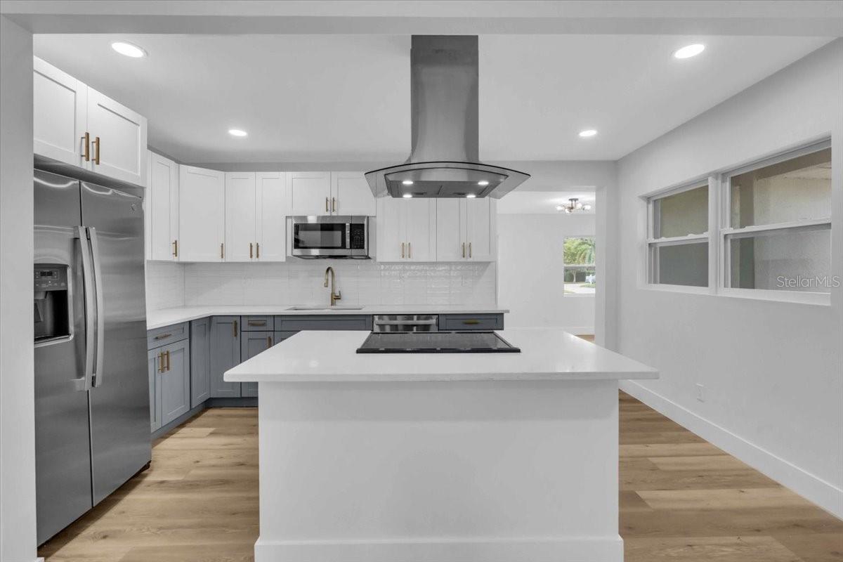 3409 W VILLA ROSA ST