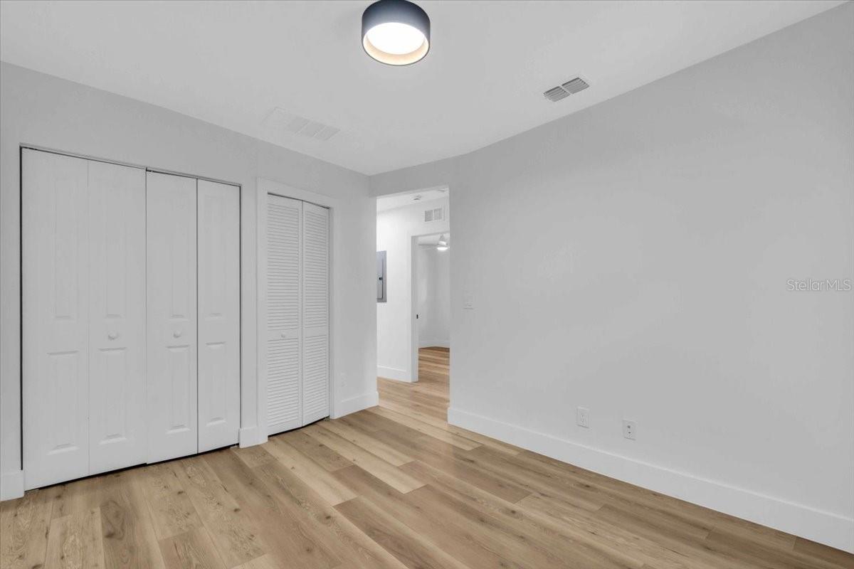 3409 W VILLA ROSA ST