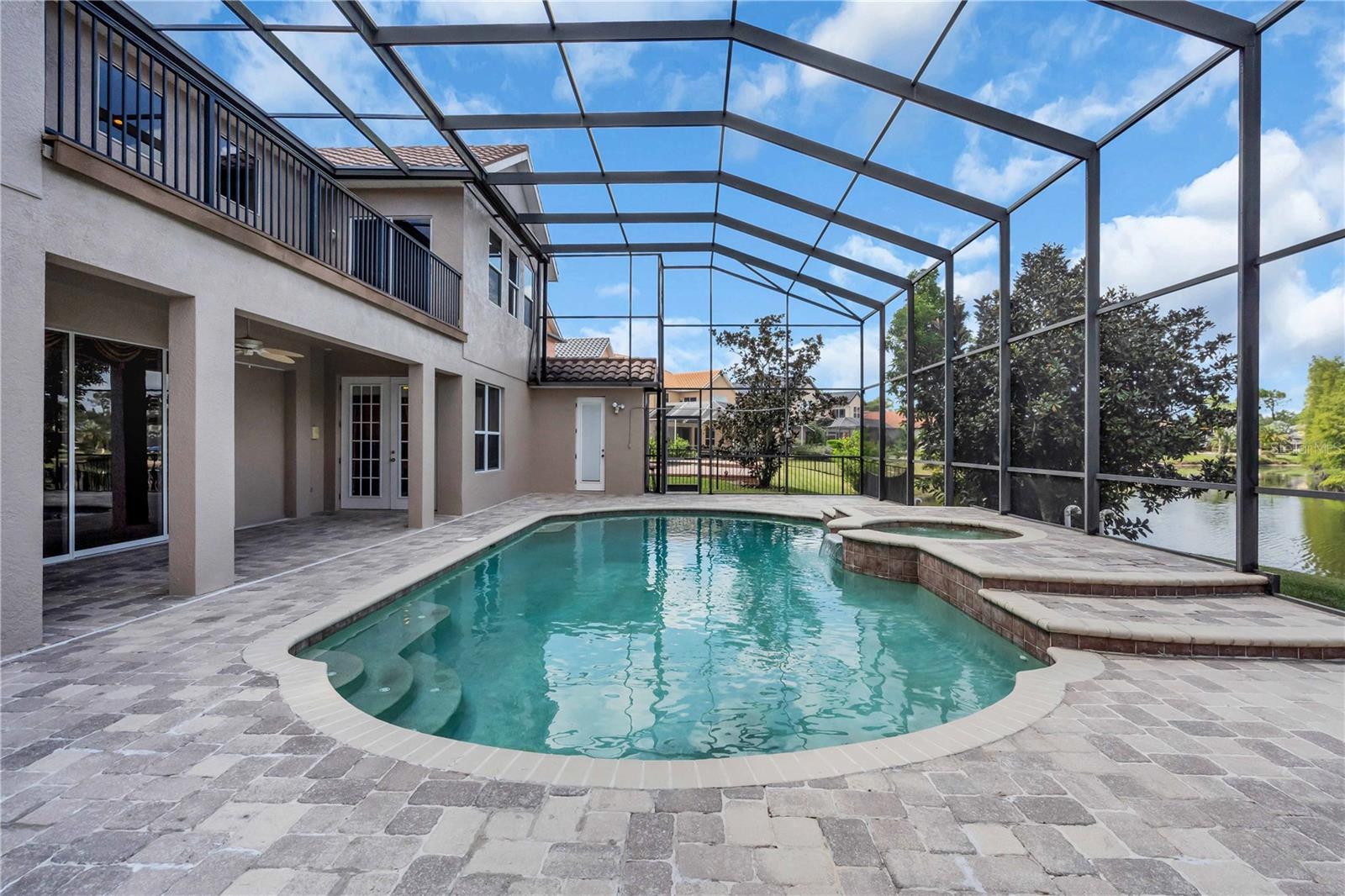 10561 BERMUDA ISLE DR