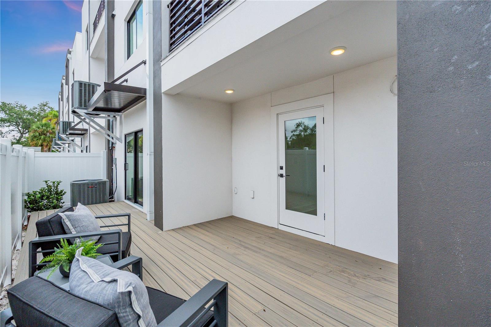 3002 W PLATT #6