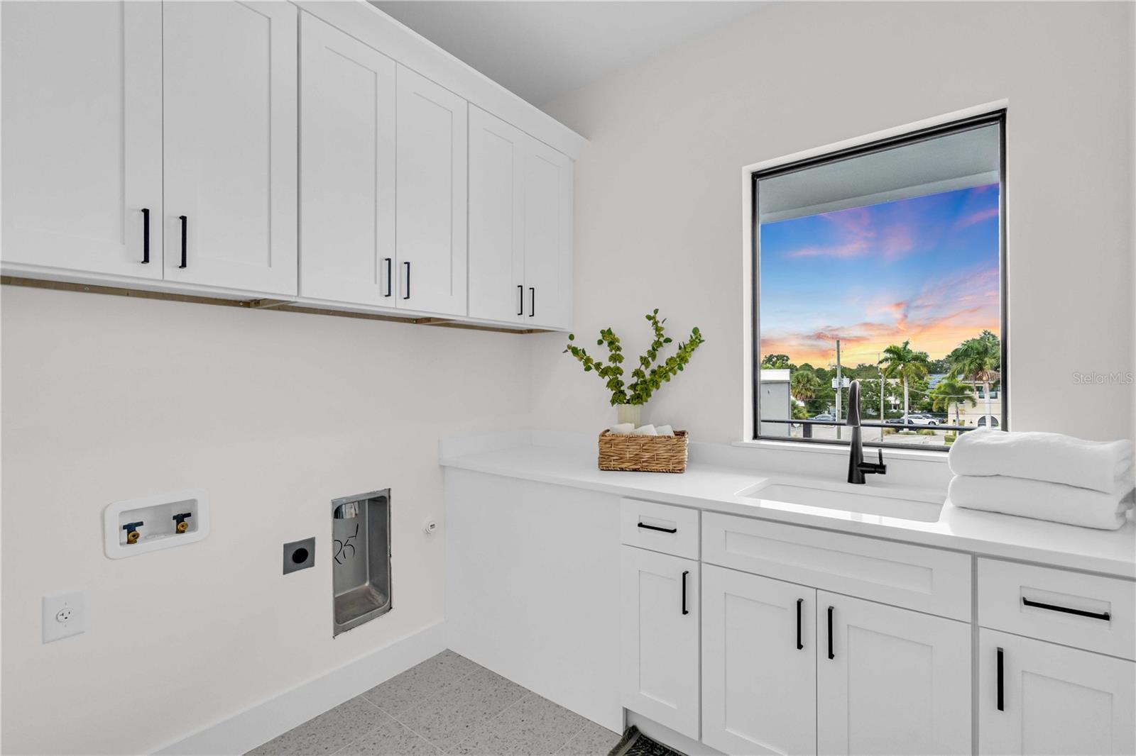 3002 W PLATT #6