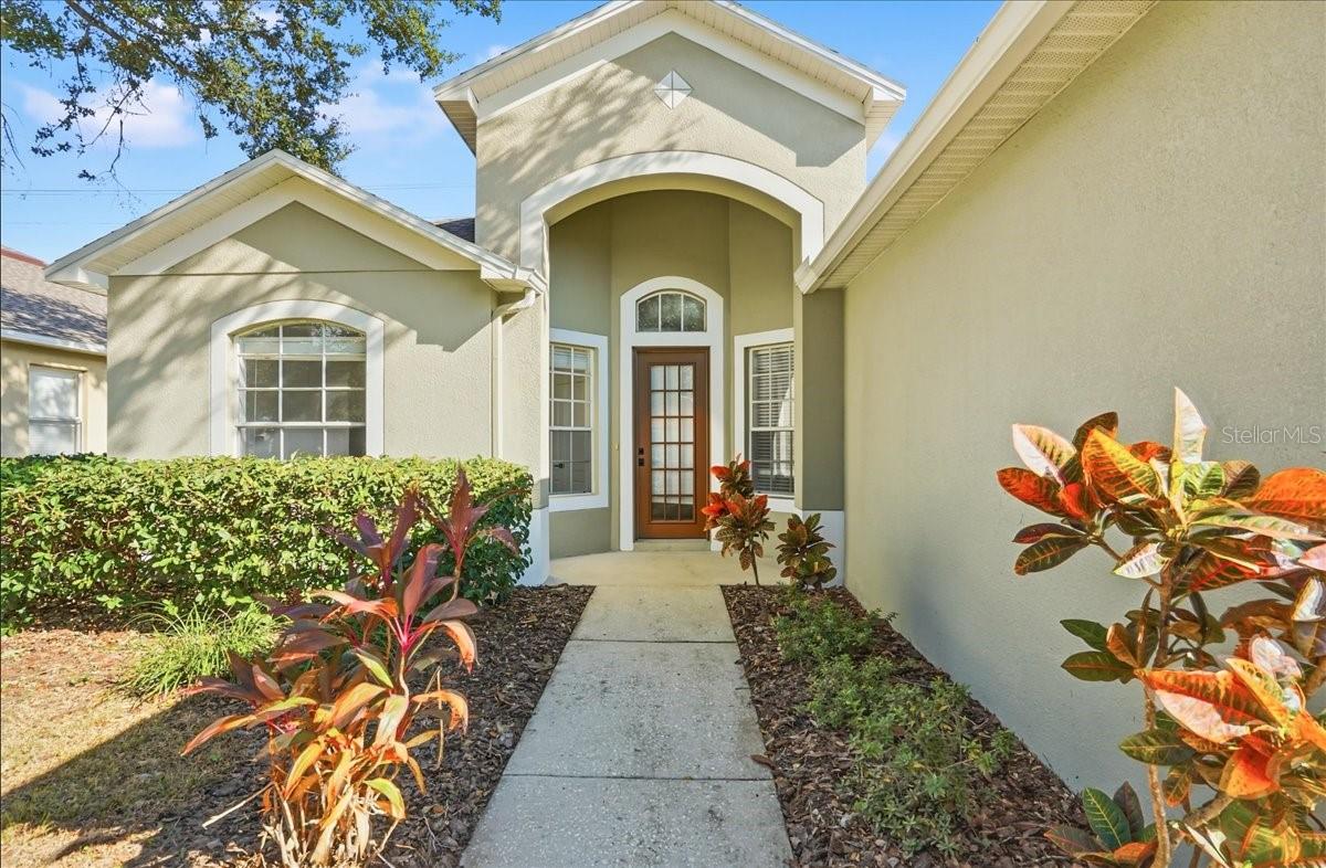 9404 LAUREL LEDGE DR