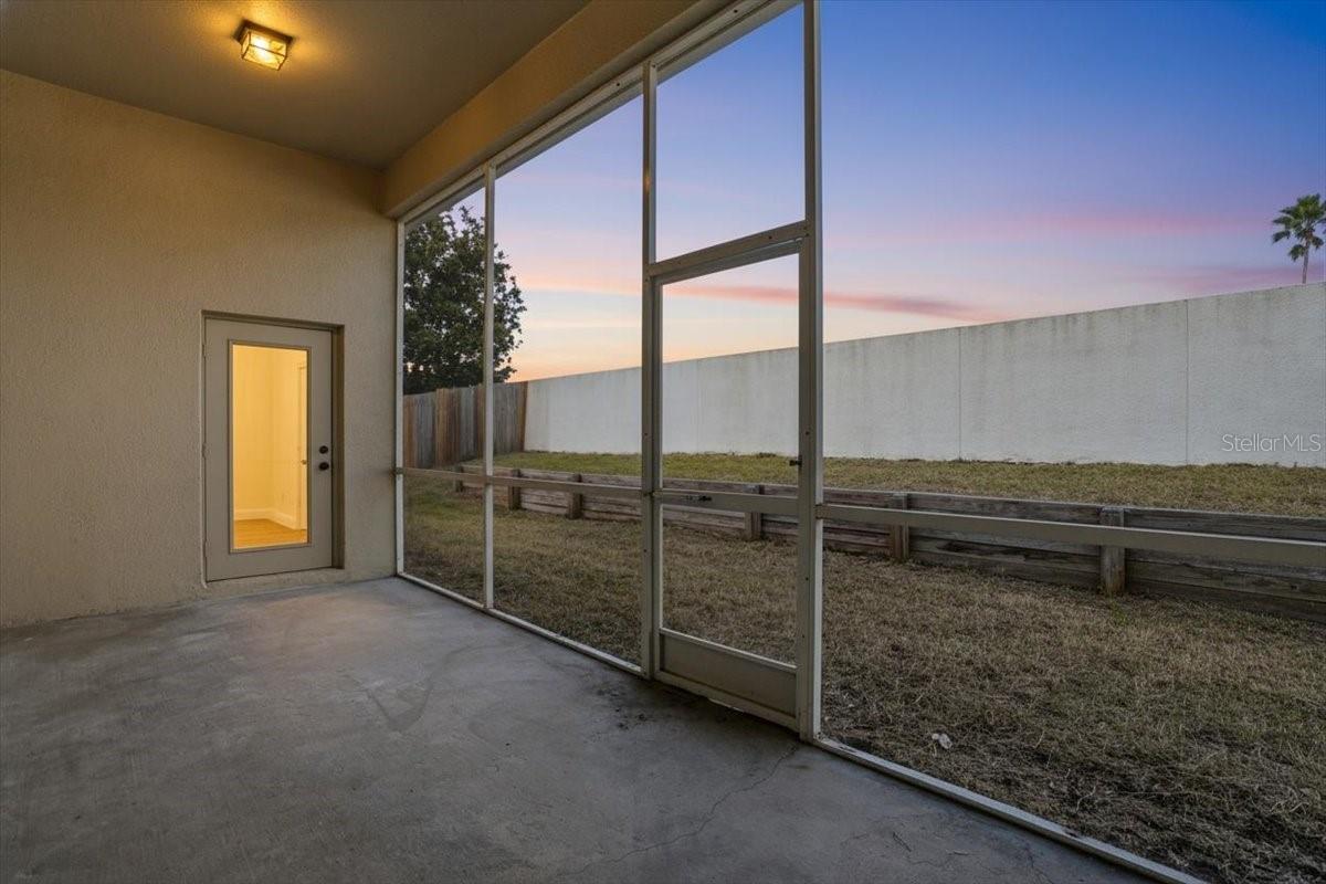 9404 LAUREL LEDGE DR