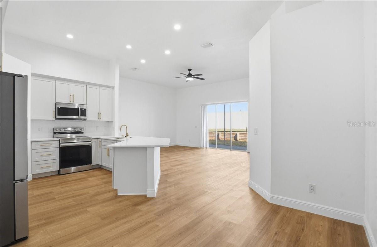 9404 LAUREL LEDGE DR