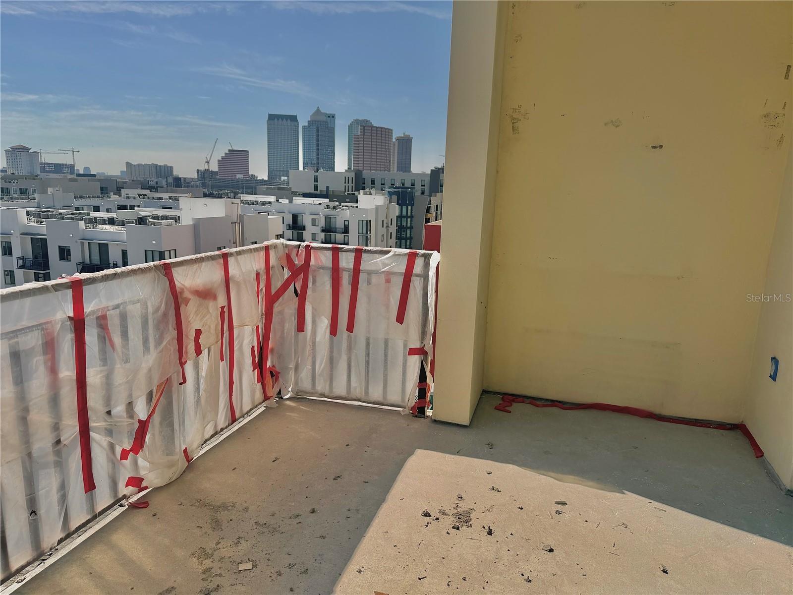 1238 E KENNEDY BLVD #1001