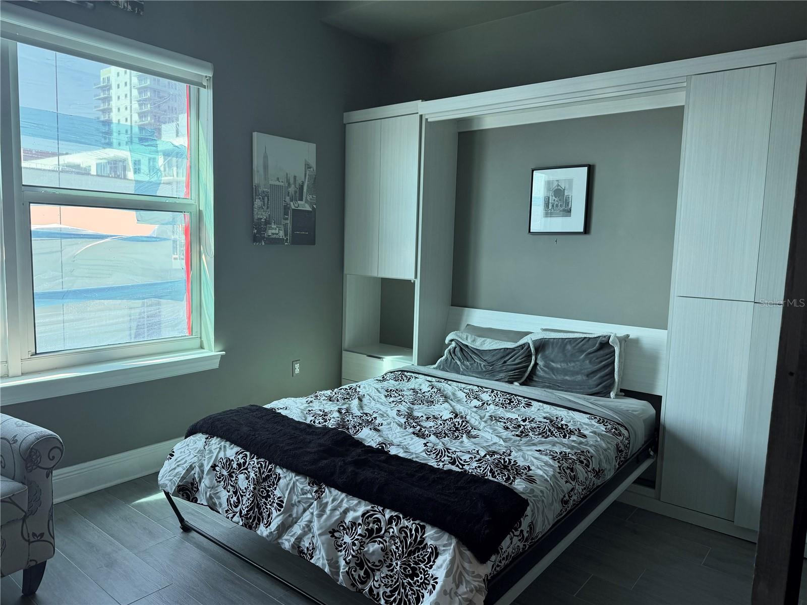 1238 E KENNEDY BLVD #1001