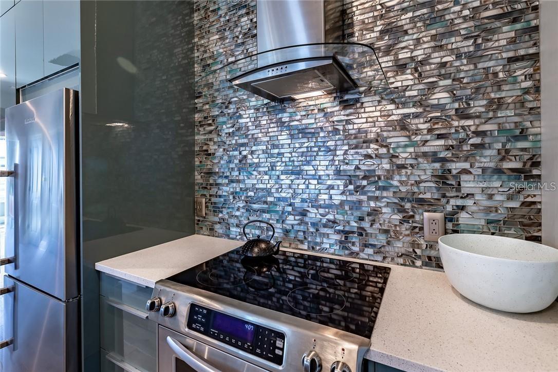 1238 E KENNEDY BLVD #1001