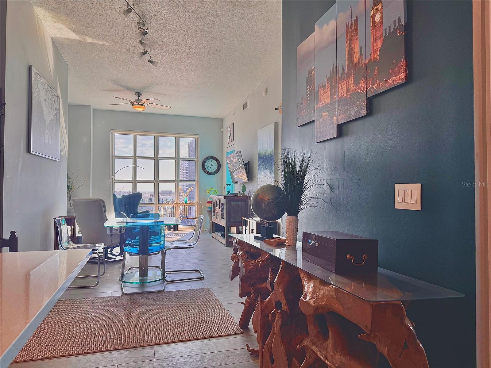 1238 E KENNEDY BLVD #1001