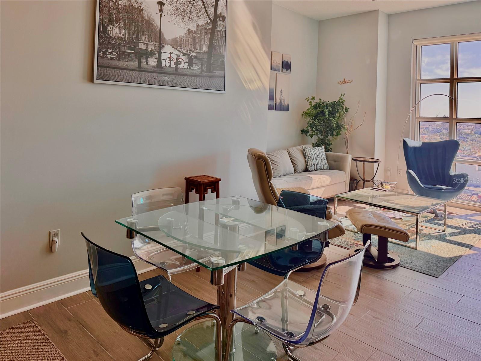 1238 E KENNEDY BLVD #1001