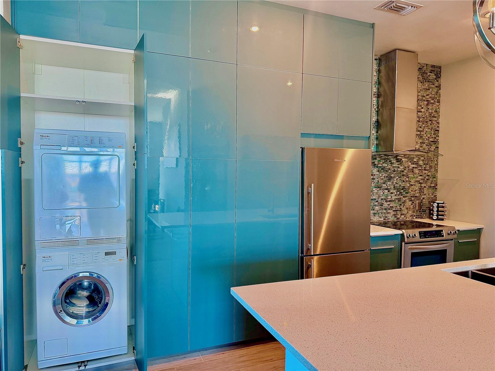 1238 E KENNEDY BLVD #1001