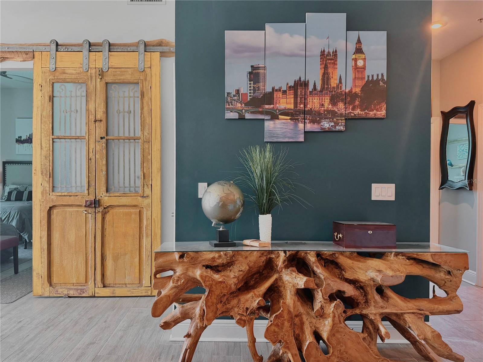 1238 E KENNEDY BLVD #1001