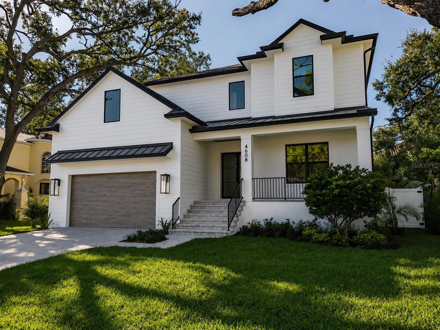 4608 W EL PRADO BLVD