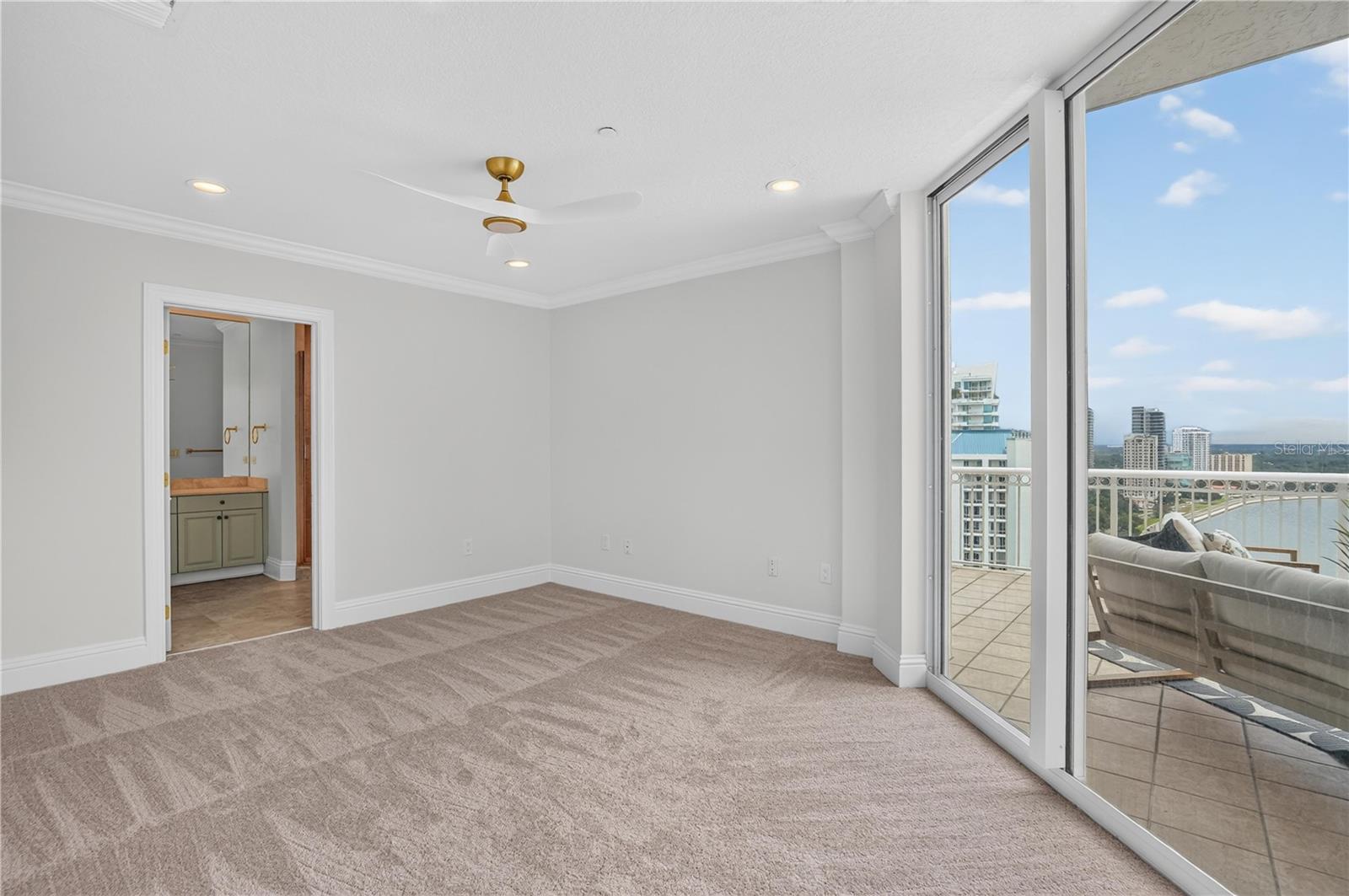 3507 BAYSHORE BLVD #2101