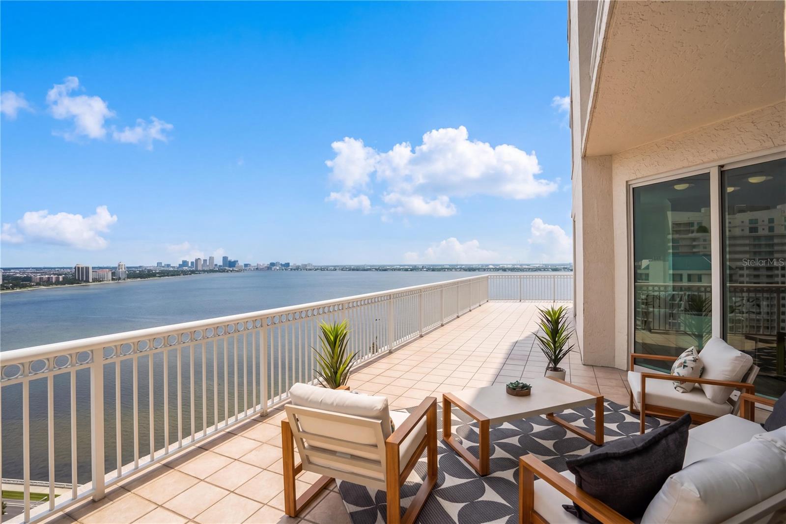 3507 BAYSHORE BLVD #2101
