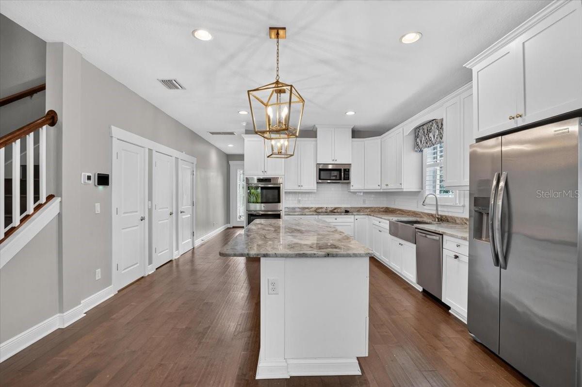 3615 W RENELLIE CIR