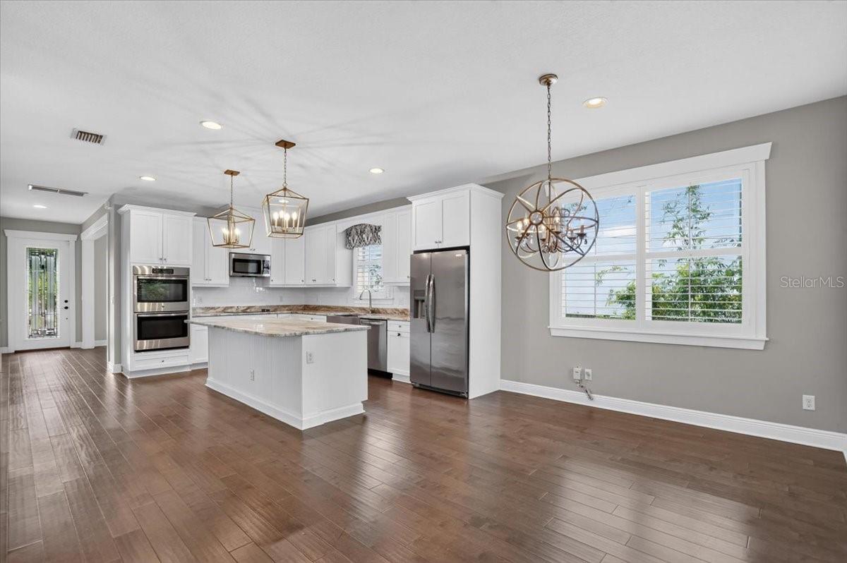 3615 W RENELLIE CIR