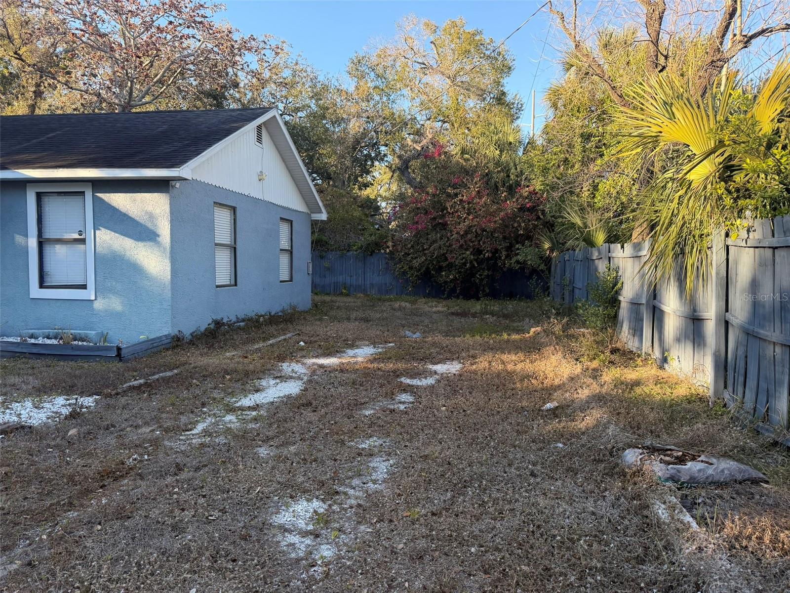 2020 E POWHATAN AVE