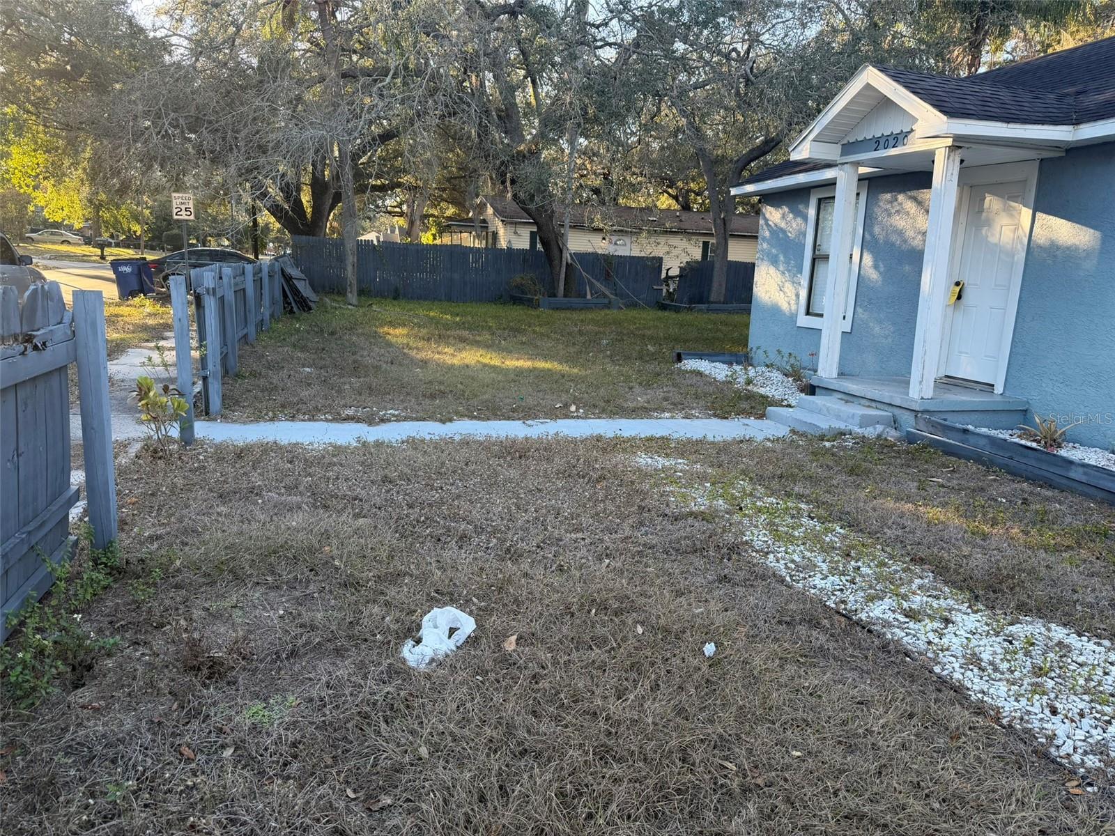 2020 E POWHATAN AVE