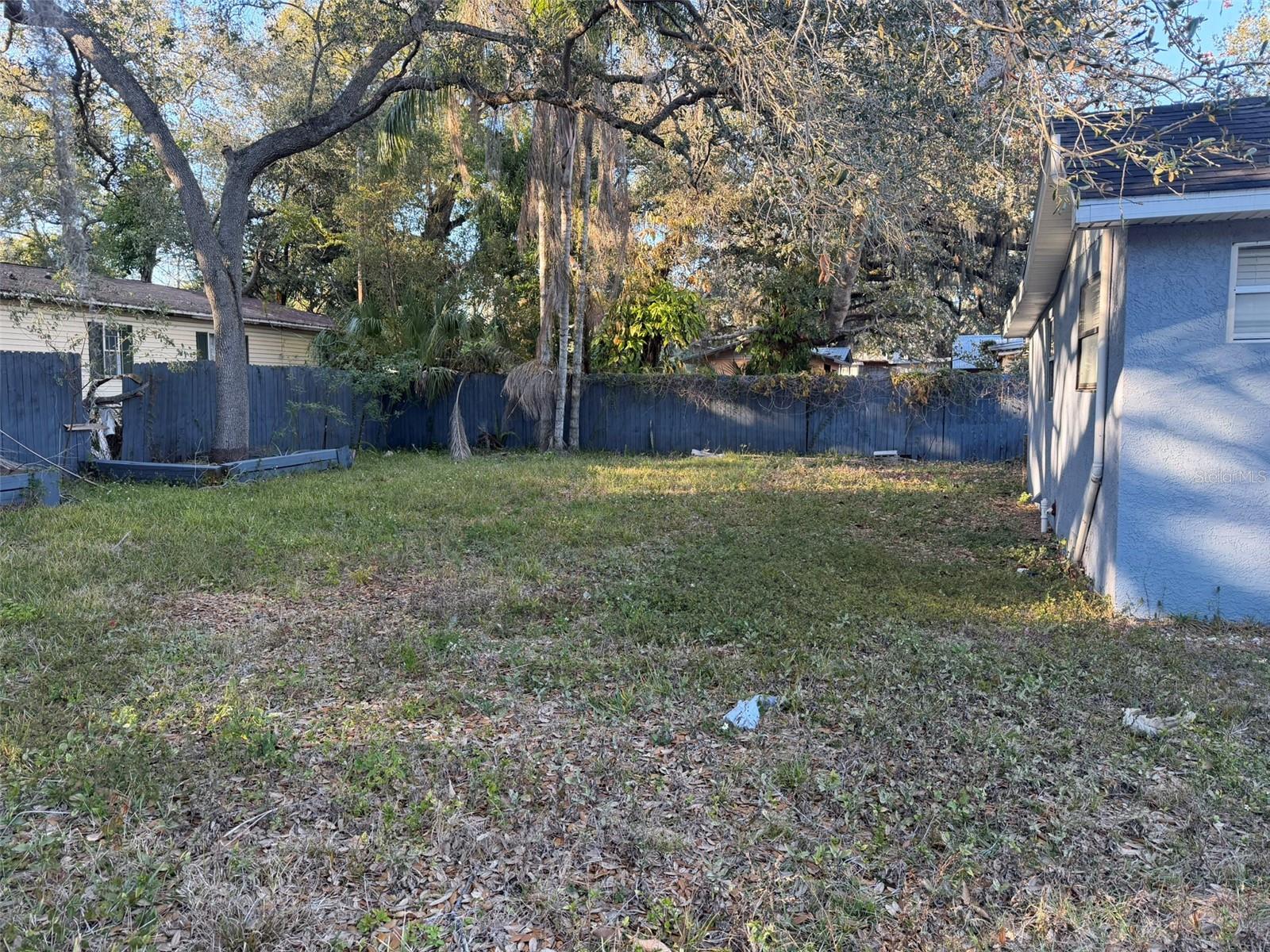 2020 E POWHATAN AVE