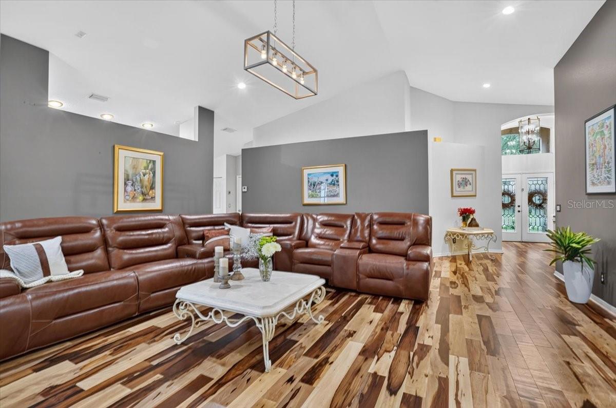 5539 AVENUE DU SOLEIL