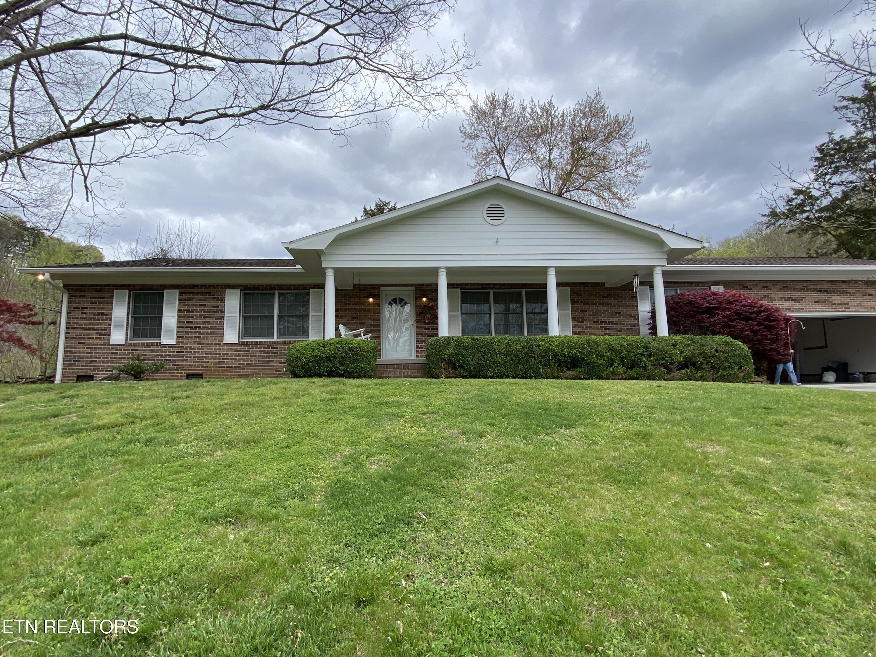 6950/7000 Chapman Hwy