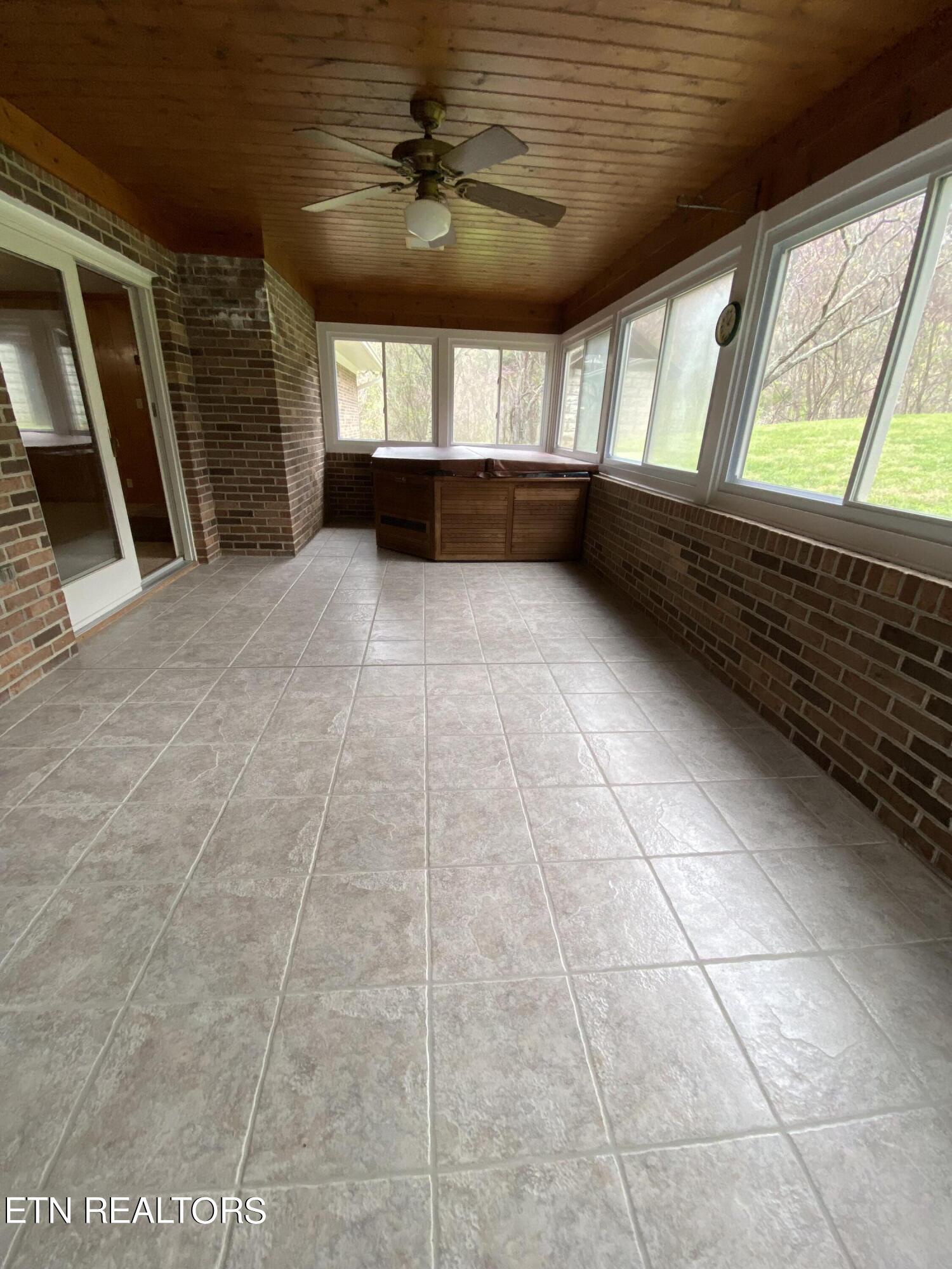 6950/7000 Chapman Hwy