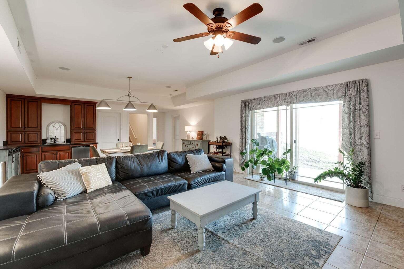 8084 Burgundy Circle