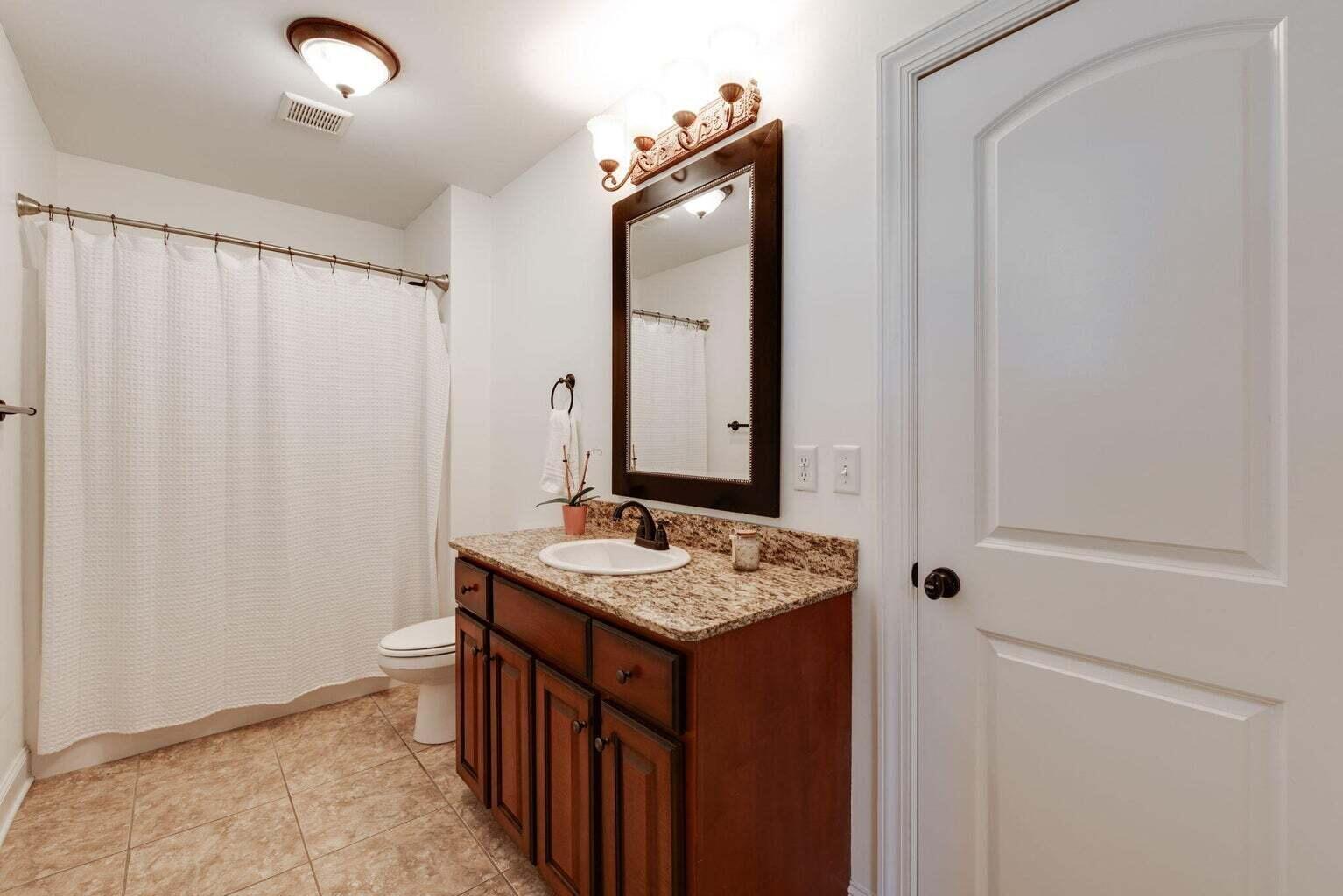8084 Burgundy Circle