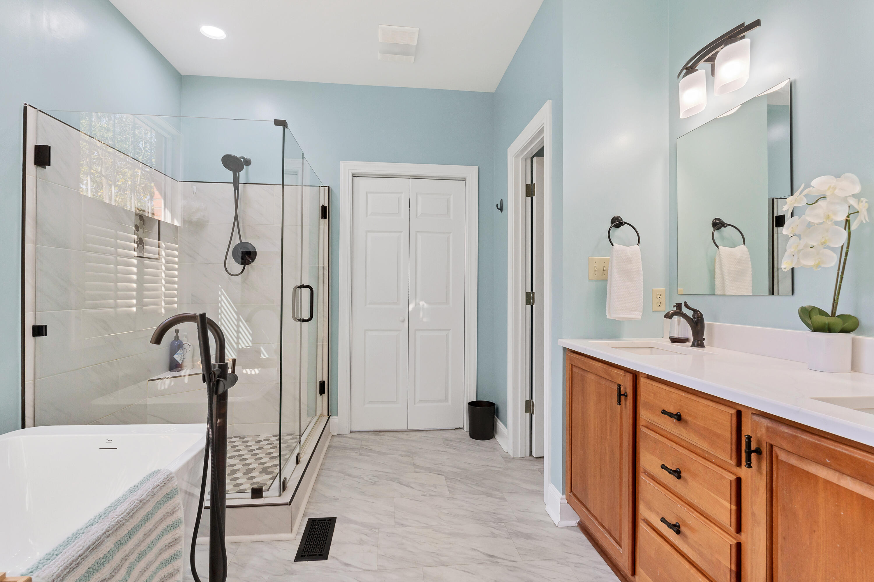 7526 Hodges Ferry Road