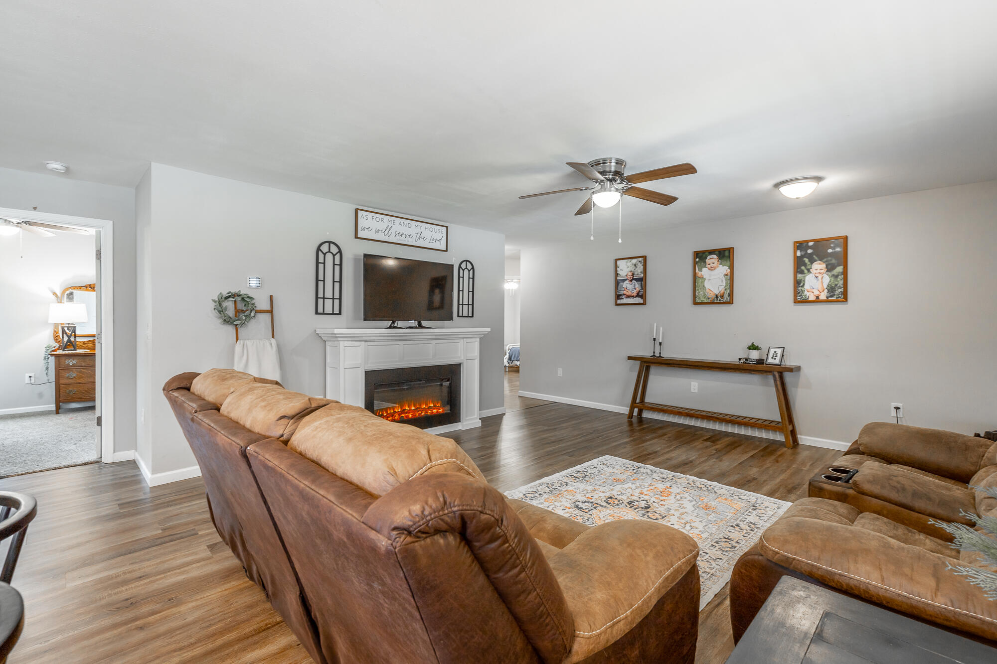 1960 White Oak Road