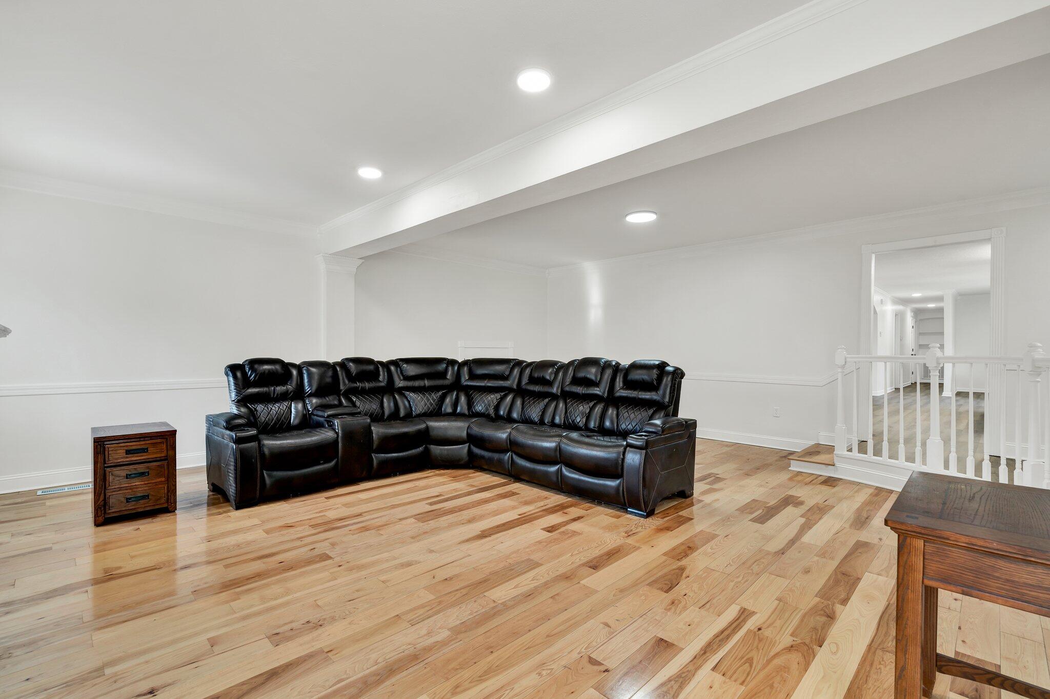 6230 North Lee Highway